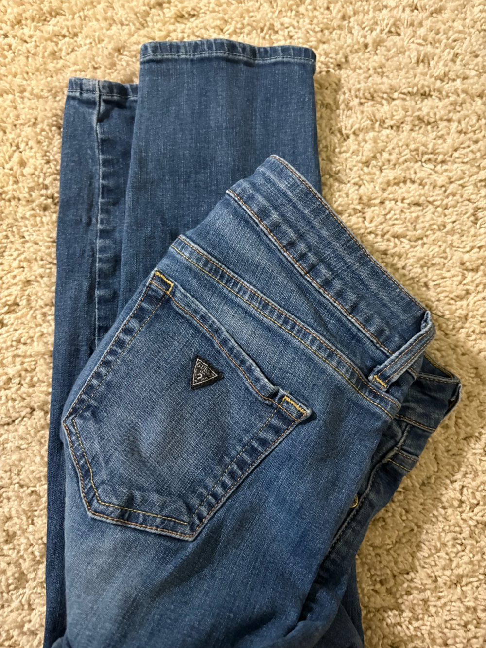Guess Skinny Washed Jeans 29 inseam 31” Waist READ